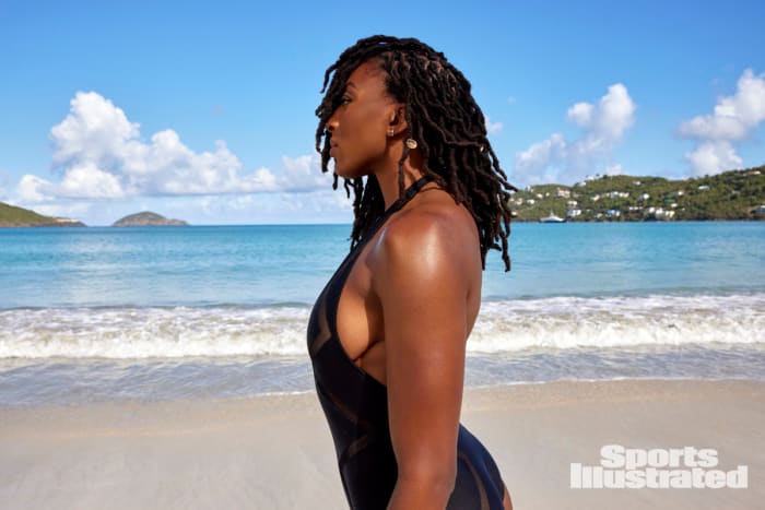 Shot_03_Nneka_Ogwumike_416_WMweb